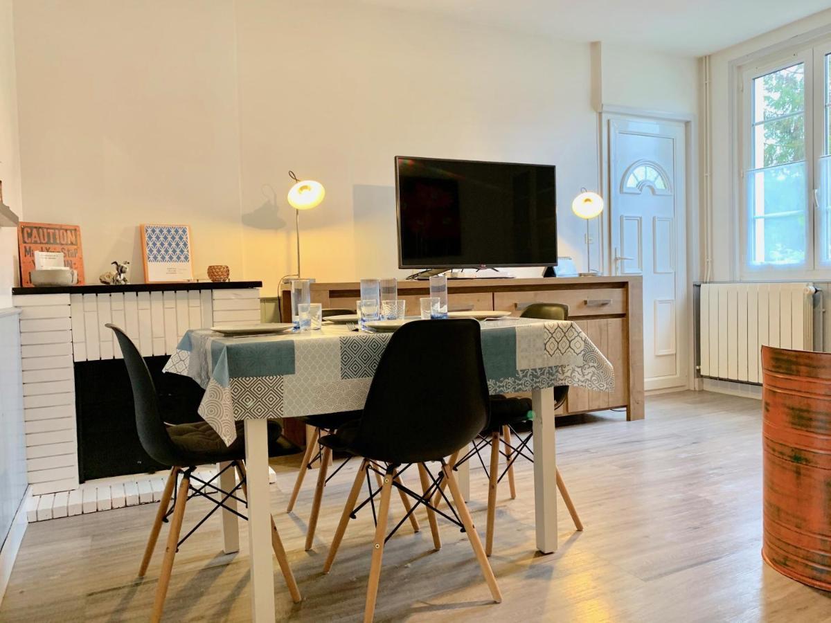 Maison De Campagne Chez Trabou Et Loulou 20 Min De La Rochelle Aigrefeuille-dʼAunis Dış mekan fotoğraf