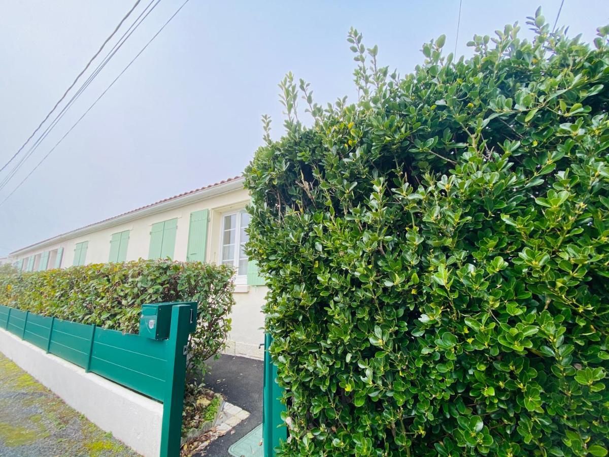 Maison De Campagne Chez Trabou Et Loulou 20 Min De La Rochelle Aigrefeuille-dʼAunis Dış mekan fotoğraf